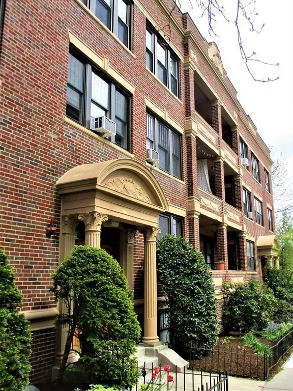 2 bed, 1 bath apartment for rent at 153 Strathmore Rd Unit 8, Brighton