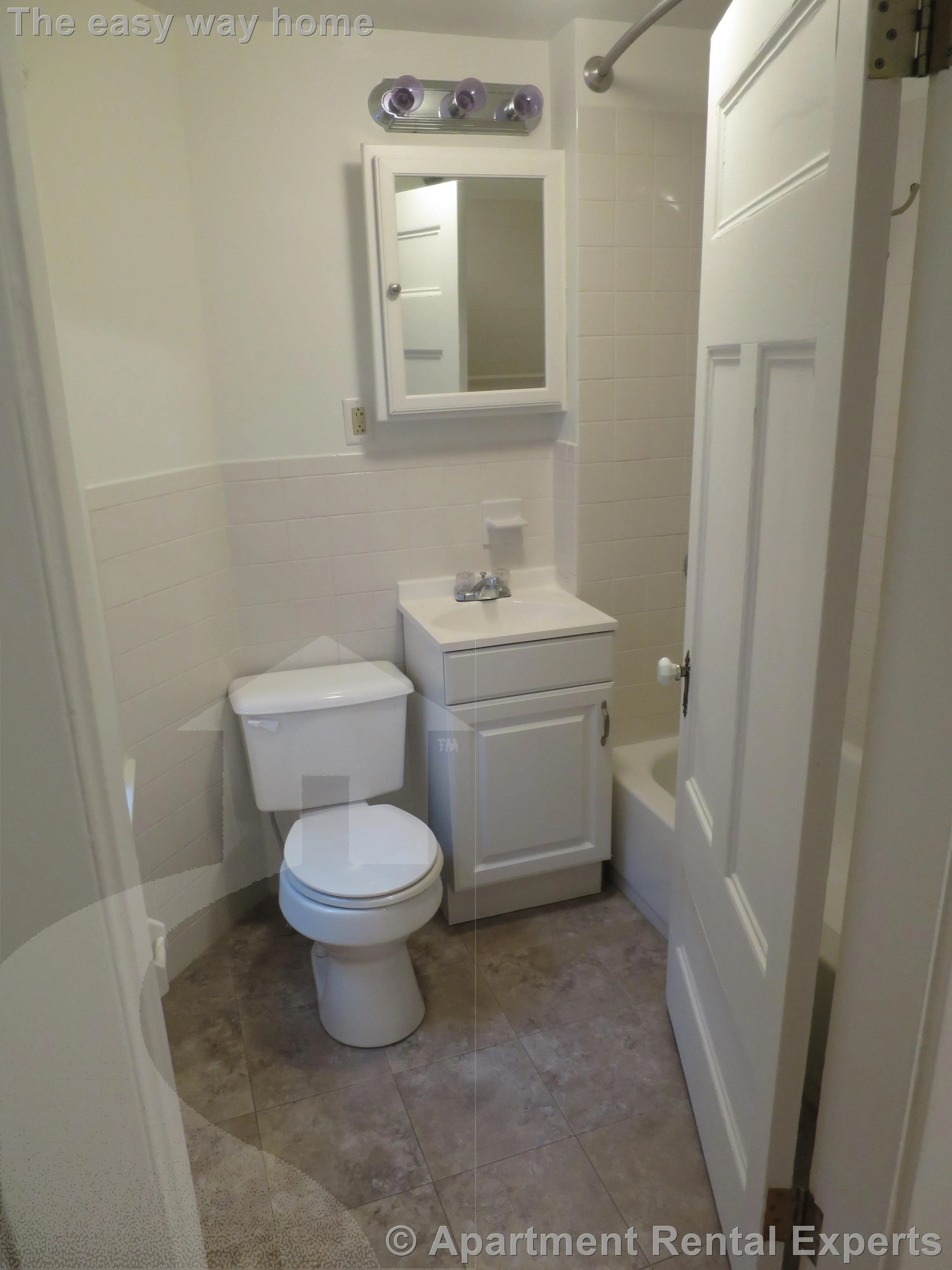1 bed, 1 bath apartment for rent at 153 Summer St Unit 1, Spring Hill — photo 3 of 5