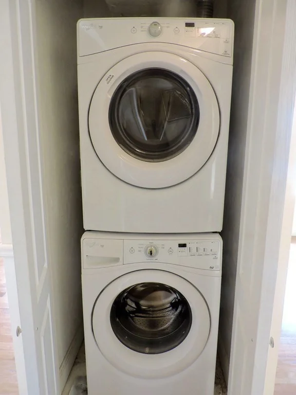 2 bed, 1 bath apartment for rent at 153 Sumner St Unit 6, Quincy — photo 8 of 9
