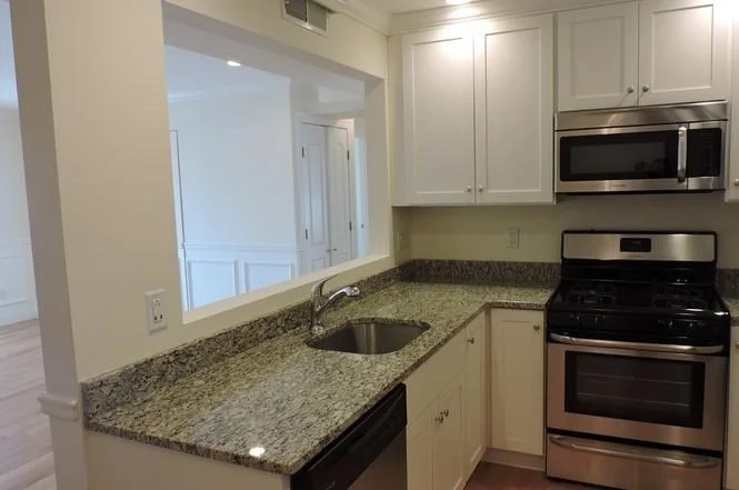 2 bed, 1 bath apartment for rent at 153 Sumner St Unit 6, Quincy — photo 3 of 9