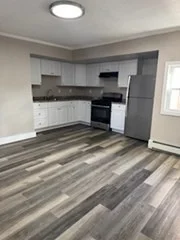 3 bed, 1 bath apartment for rent at 153 Union St Unit 2, Lawrence — photo 2 of 10