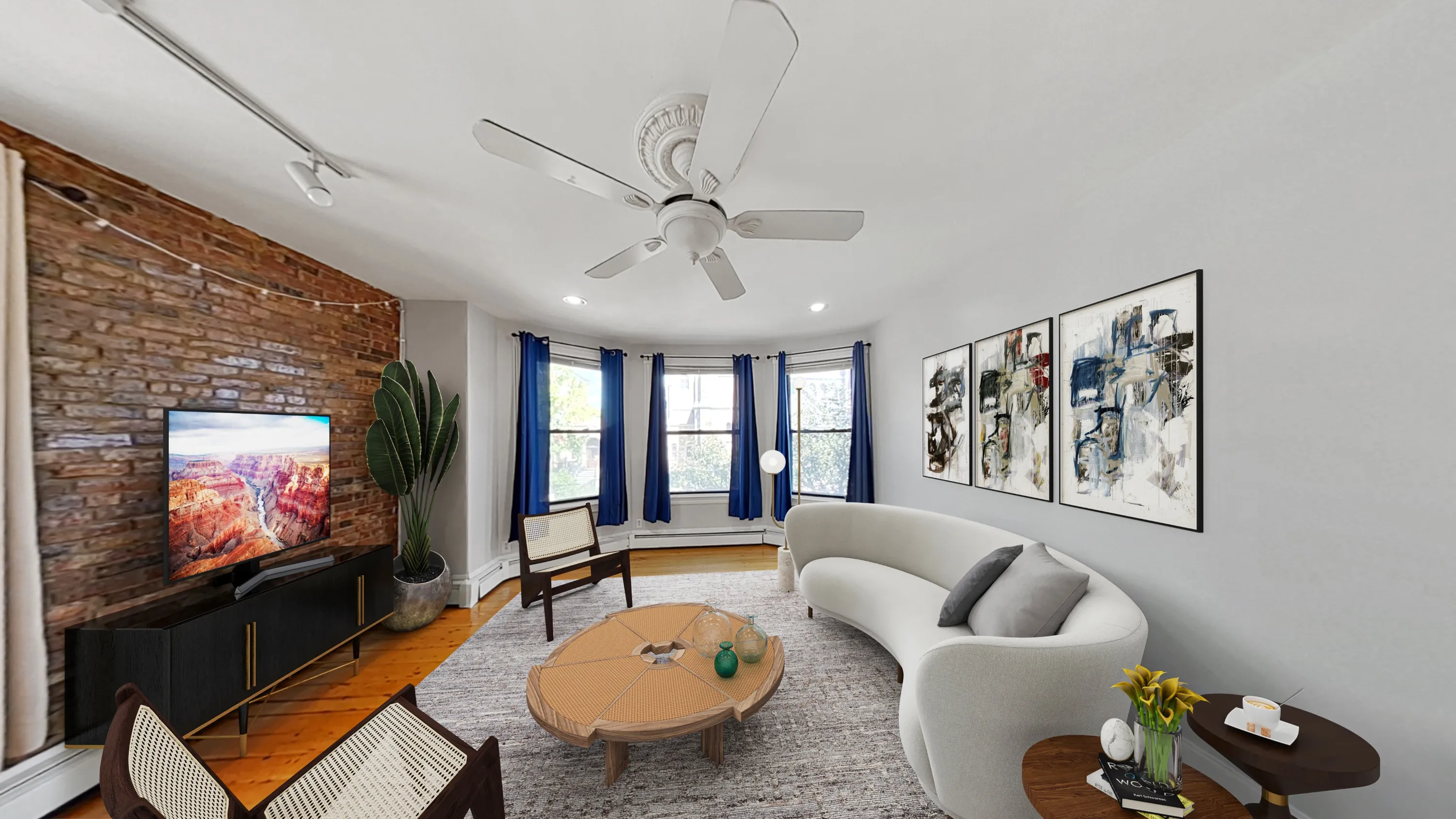 4 bed, 1 bath apartment for rent at 1538 Tremont St Unit 3, Mission Hill
