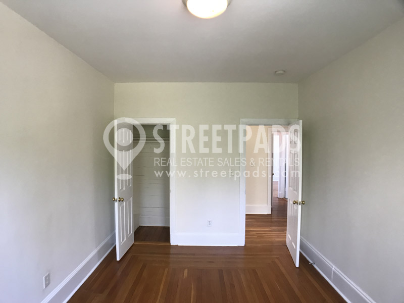 2 bed, 1 bath apartment for rent at 1539 Beacon St Unit 16, Griggs Park — photo 7 of 19