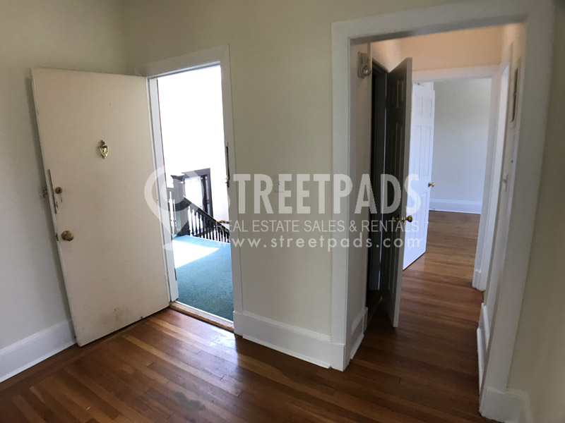 2 bed, 1 bath apartment for rent at 1539 Beacon St Unit 16, Griggs Park — photo 8 of 19
