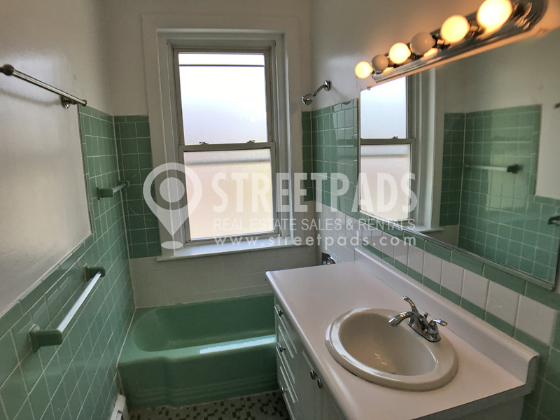 2 bed, 1 bath apartment for rent at 1539 Beacon St Unit 16, Griggs Park — photo 14 of 19