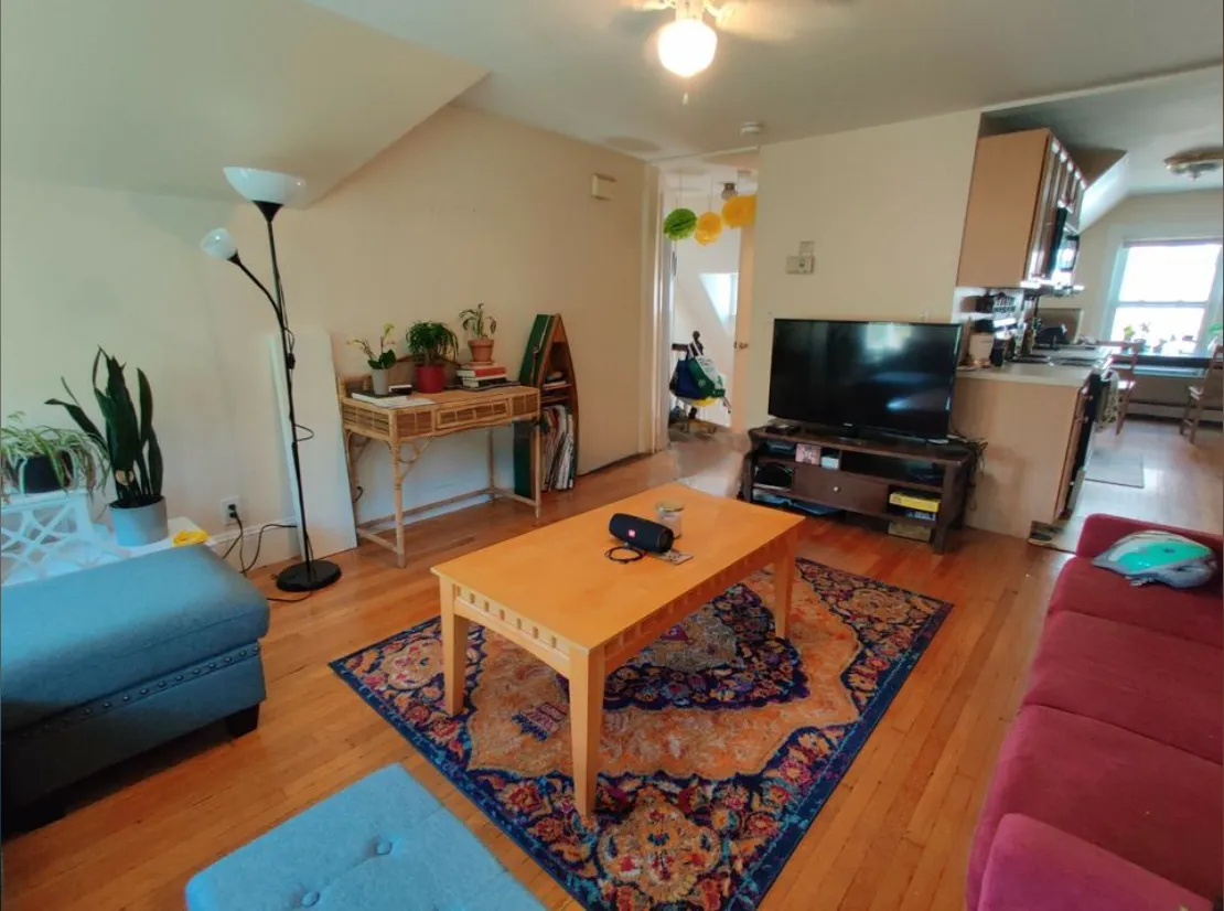 3 bed, 1 bath apartment for rent at 1539 Cambridge St Unit 3, Mid-Cambridge — photo 2 of 13