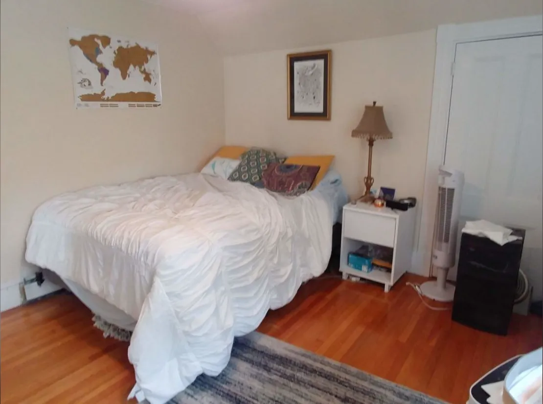 3 bed, 1 bath apartment for rent at 1539 Cambridge St Unit 3, Mid-Cambridge — photo 8 of 13