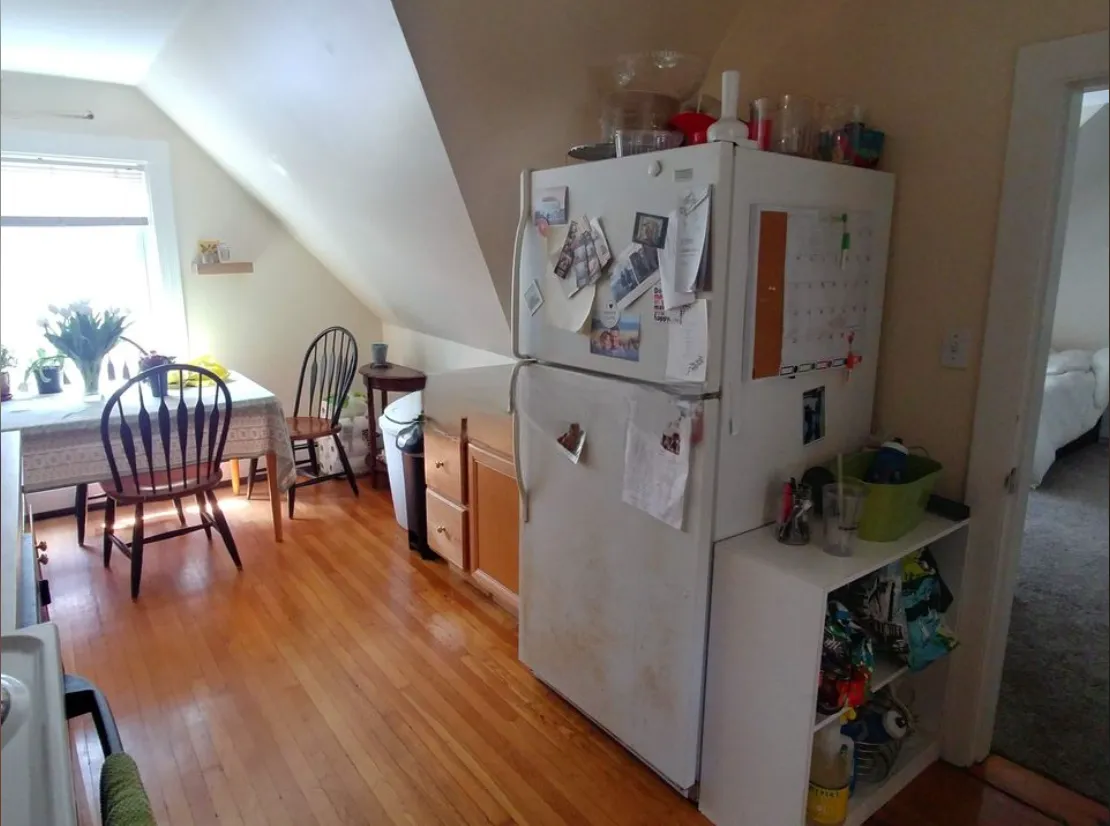 3 bed, 1 bath apartment for rent at 1539 Cambridge St Unit 3, Mid-Cambridge — photo 5 of 13