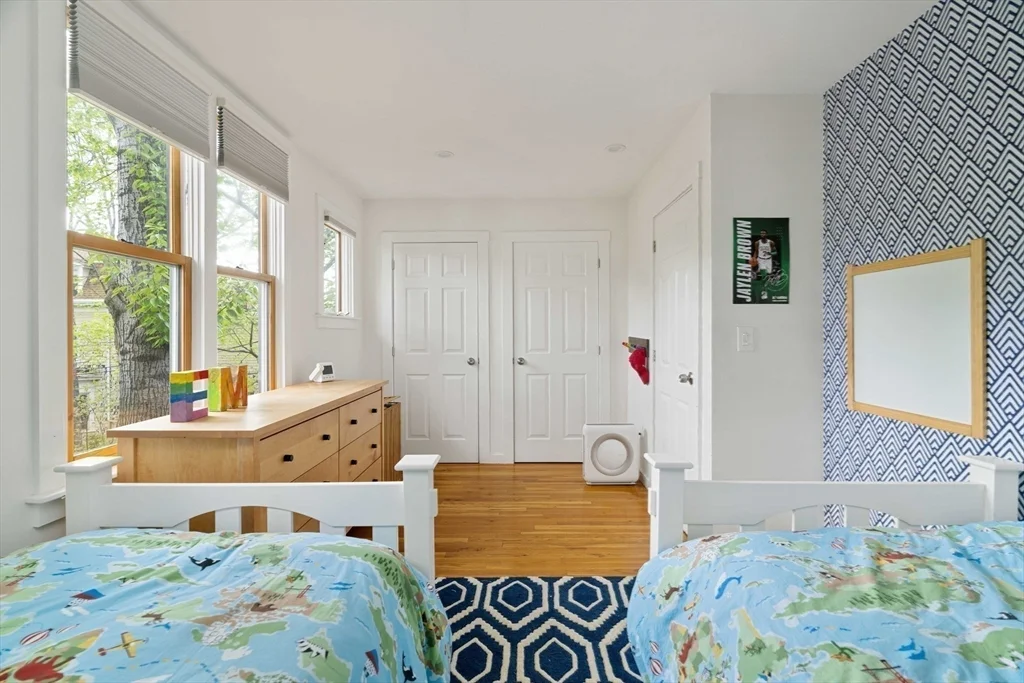 3 bed, 2 bath apartment for rent at 154 Allston St Unit 154, Cambridgeport — photo 16 of 27