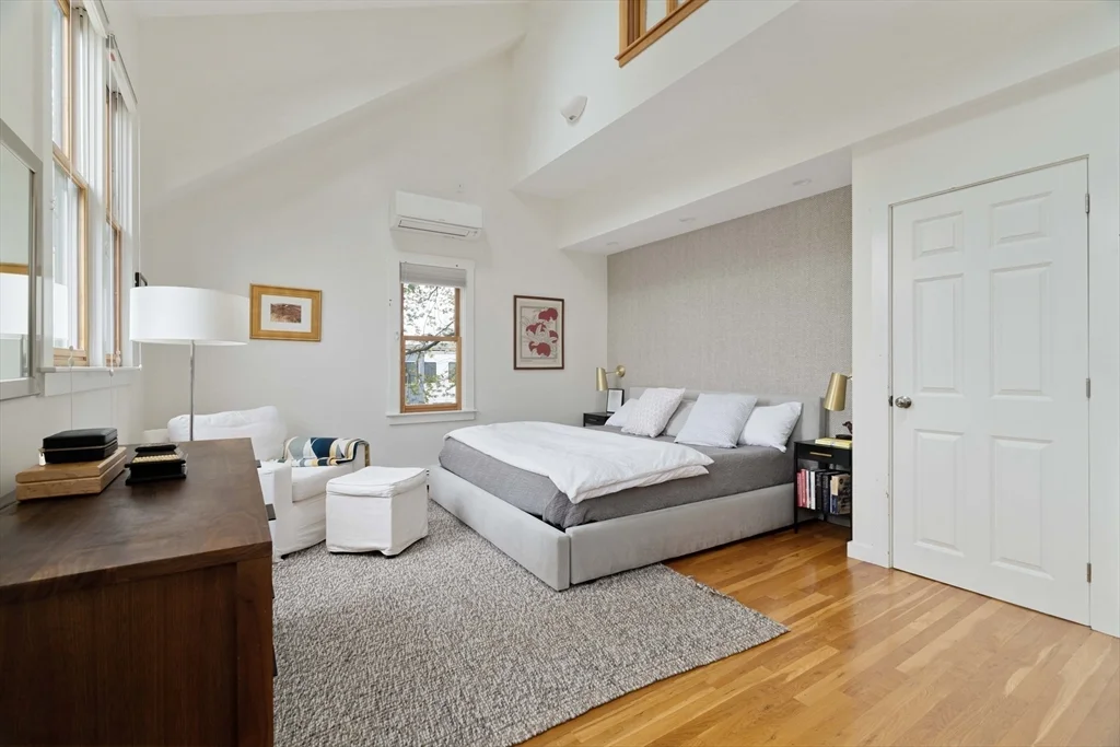 3 bed, 2 bath apartment for rent at 154 Allston St Unit 154, Cambridgeport — photo 12 of 27