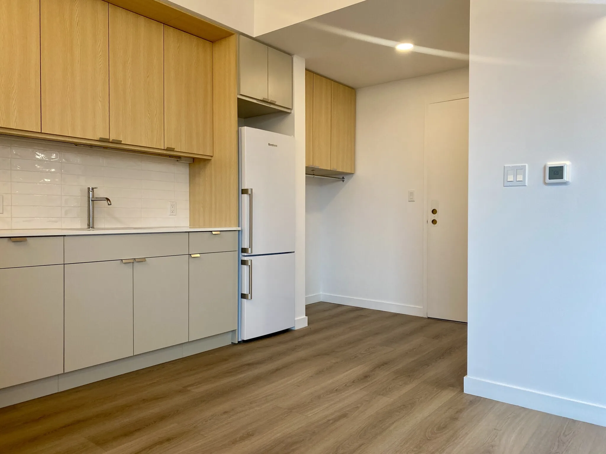 Studio bed, 1 bath apartment for rent at 154 Broadway Unit 505, East Somerville — photo 12 of 36