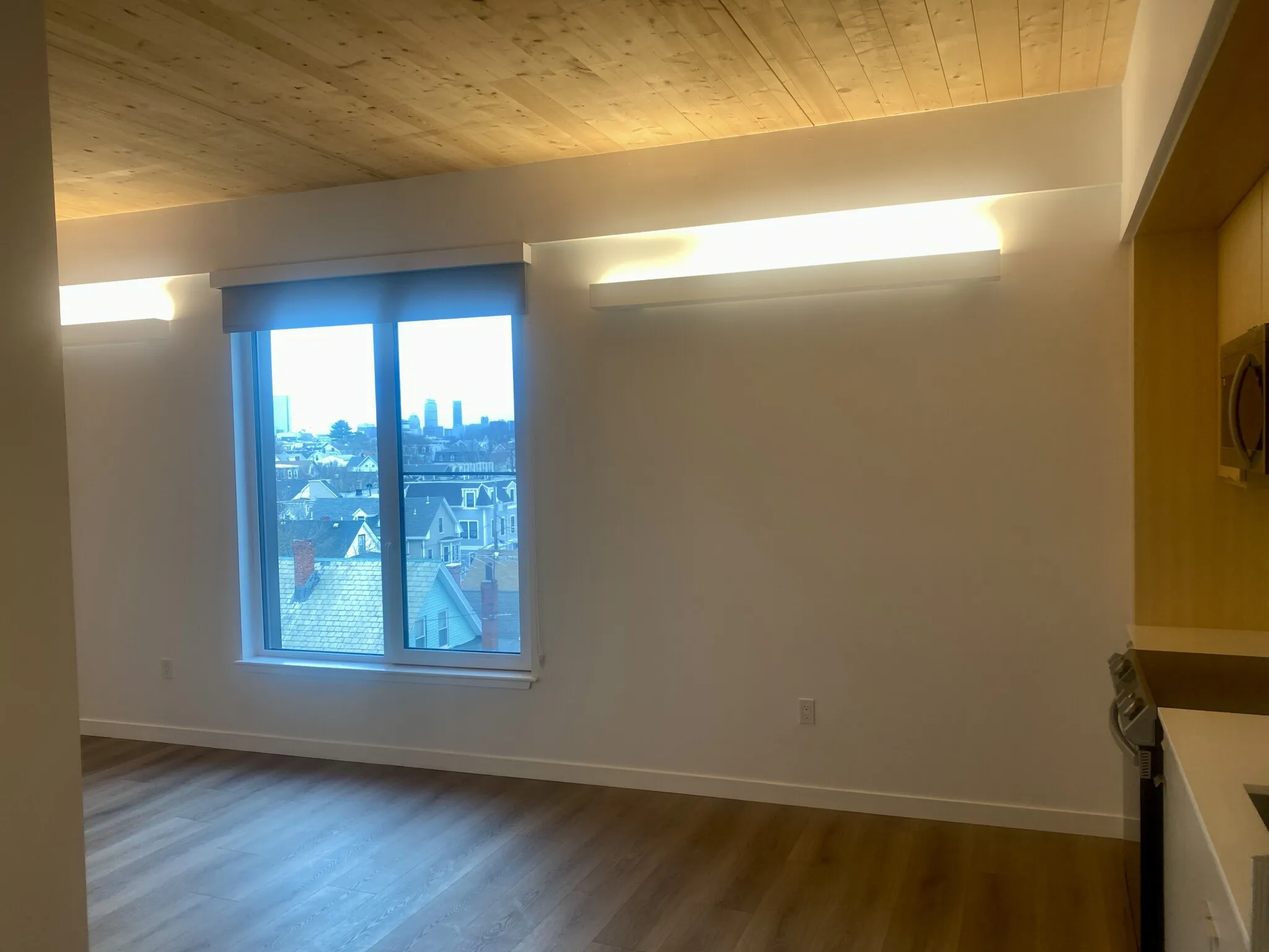 Studio bed, 1 bath apartment for rent at 154 Broadway Unit 505, East Somerville — photo 16 of 36