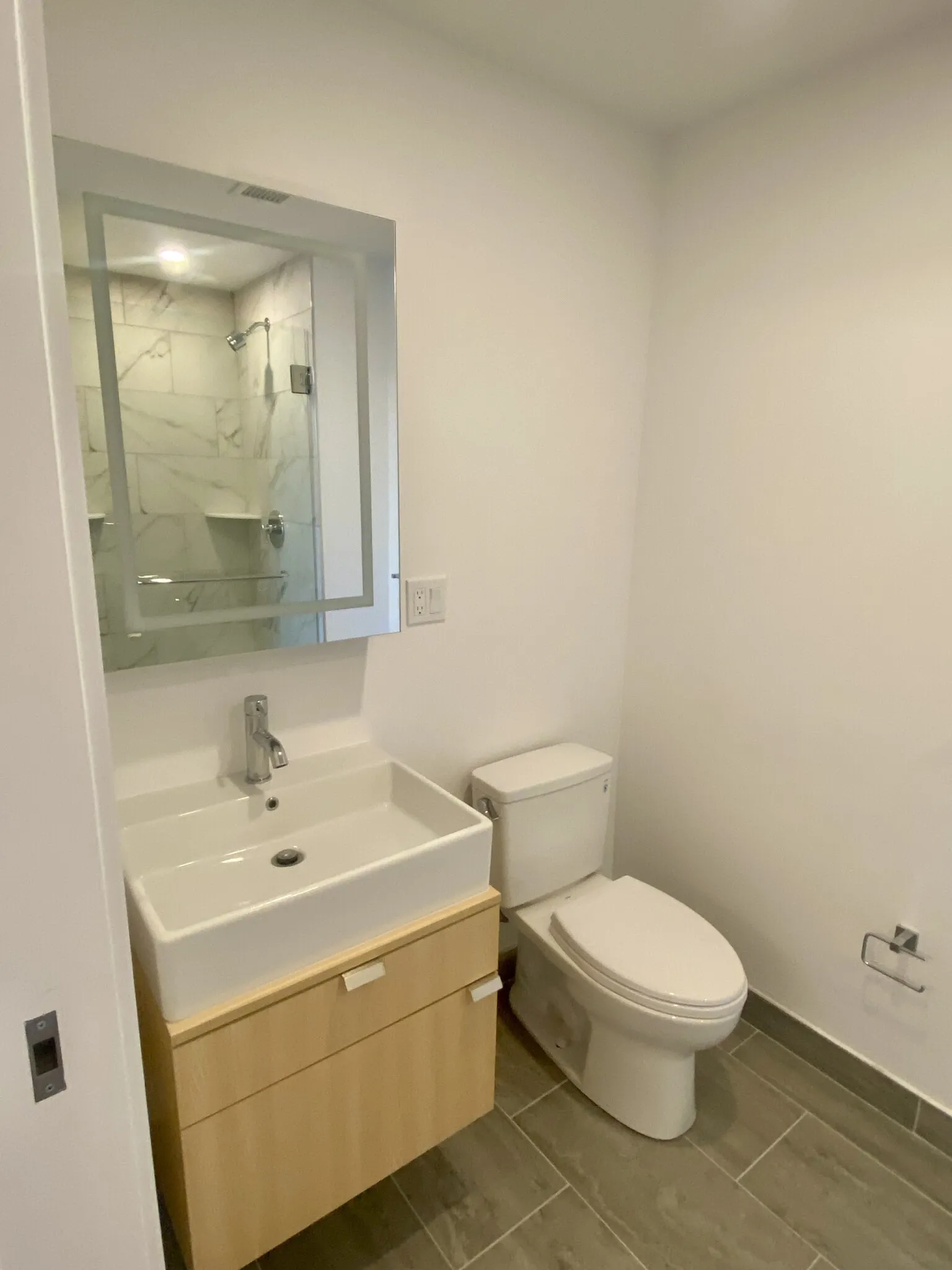 Studio bed, 1 bath apartment for rent at 154 Broadway Unit 505, East Somerville — photo 18 of 36