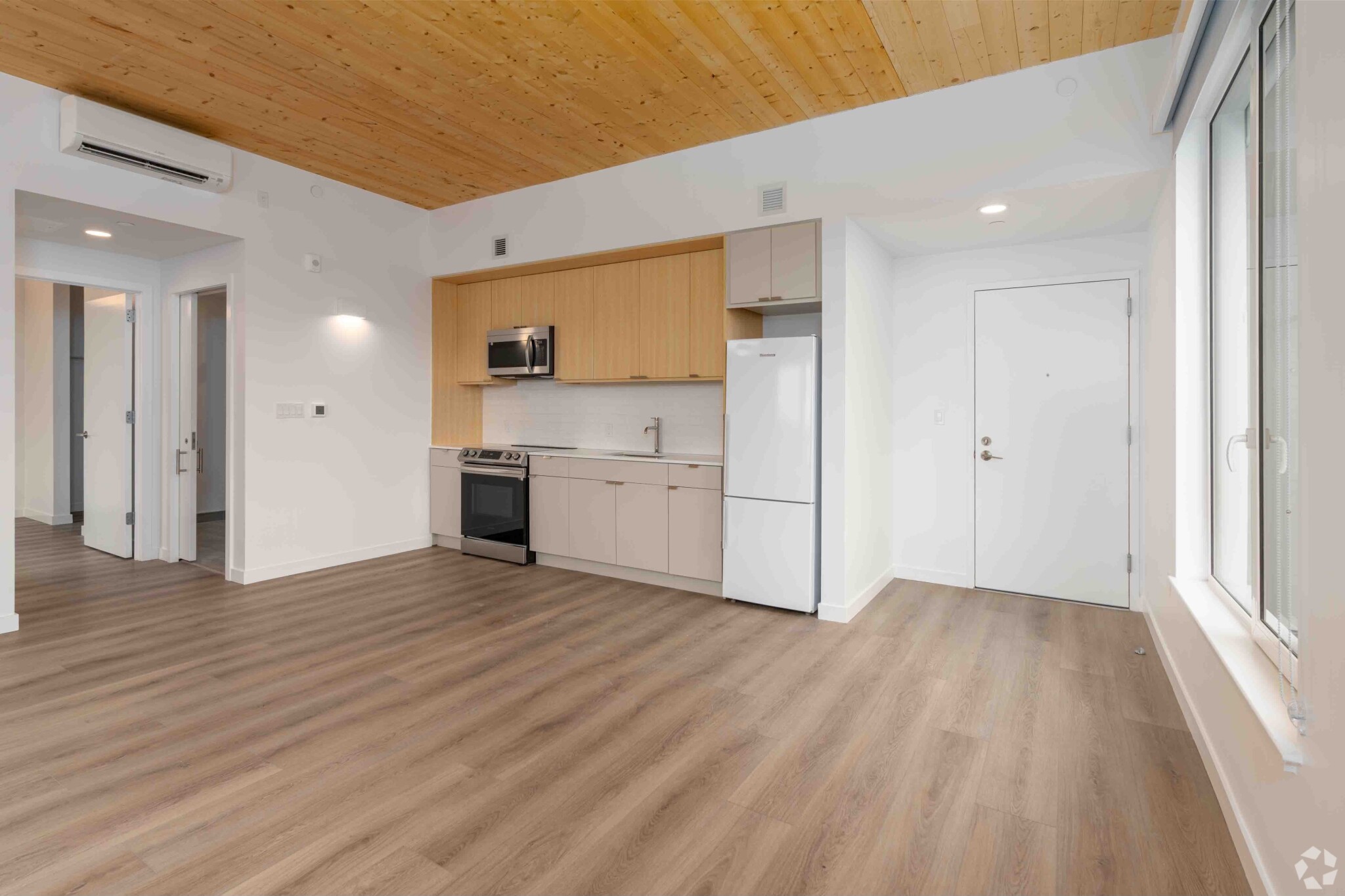 1 bed, 1 bath apartment for rent at 154 Broadway Unit 506, East Somerville — photo 1 of 17
