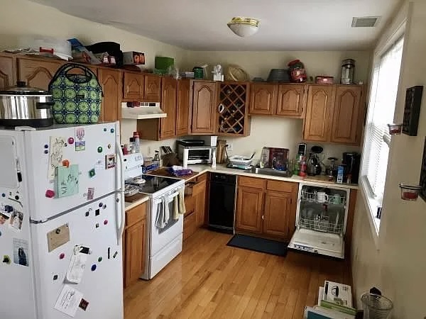 2 bed, 2 bath apartment for rent at 154 Cedar St Unit 3-6, Davis Square