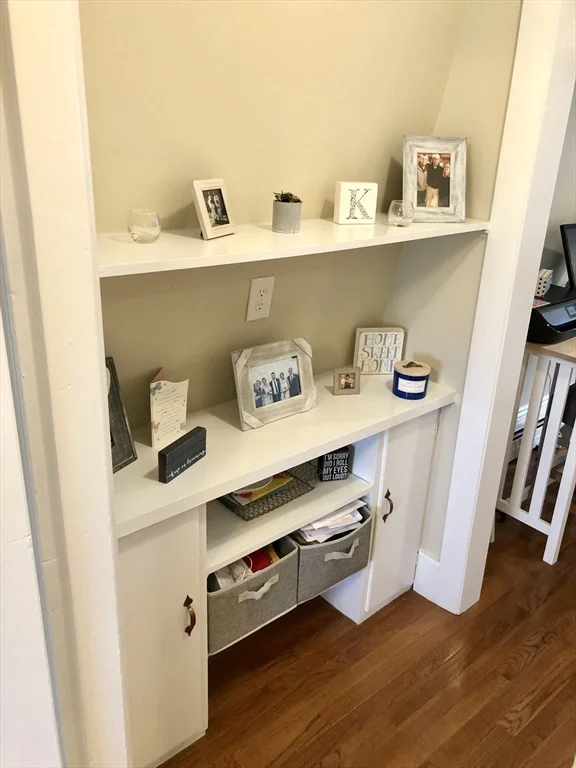 1 bed, 1 bath apartment for rent at 154 Central St Unit 10, Magoun Square — photo 12 of 17