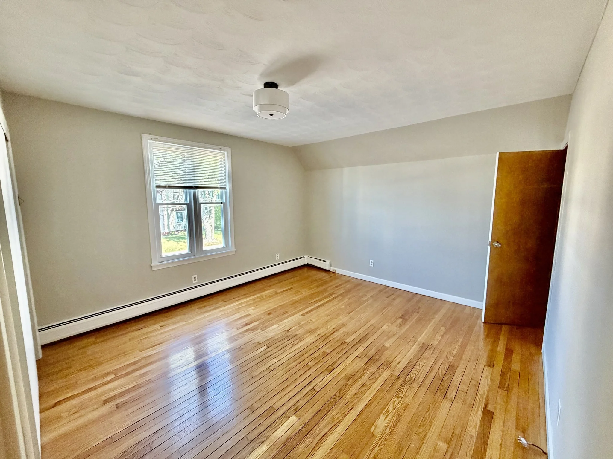 1 bed, 1 bath apartment for rent at 154 East St Unit 2, Ludlow — photo 8 of 9