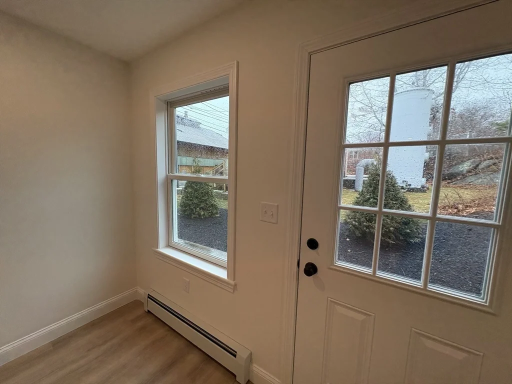 2 bed, 1 bath apartment for rent at 154 Granite St Unit 2&3, Rockport — photo 6 of 22