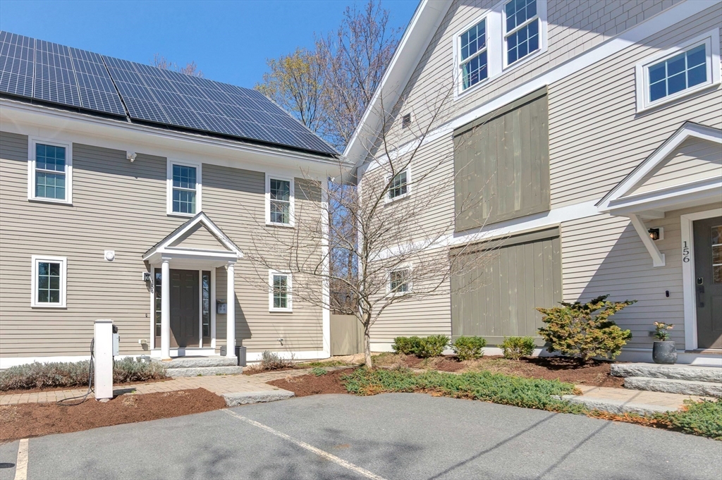 3 bed, 2 bath apartment for rent at 154 Highland St Unit 154, Roxbury — photo 33 of 35