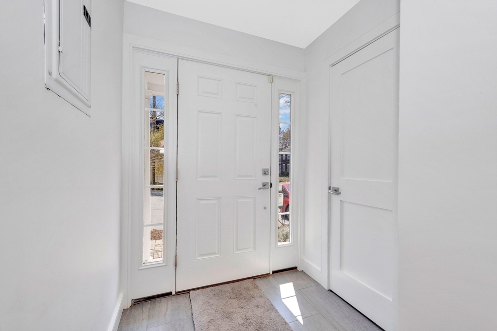 3 bed, 2 bath apartment for rent at 154 Highland St Unit 154, Roxbury — photo 13 of 35
