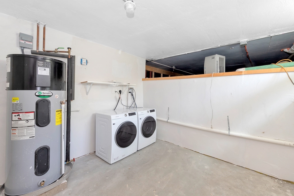 3 bed, 2 bath apartment for rent at 154 Highland St Unit 154, Roxbury — photo 27 of 35