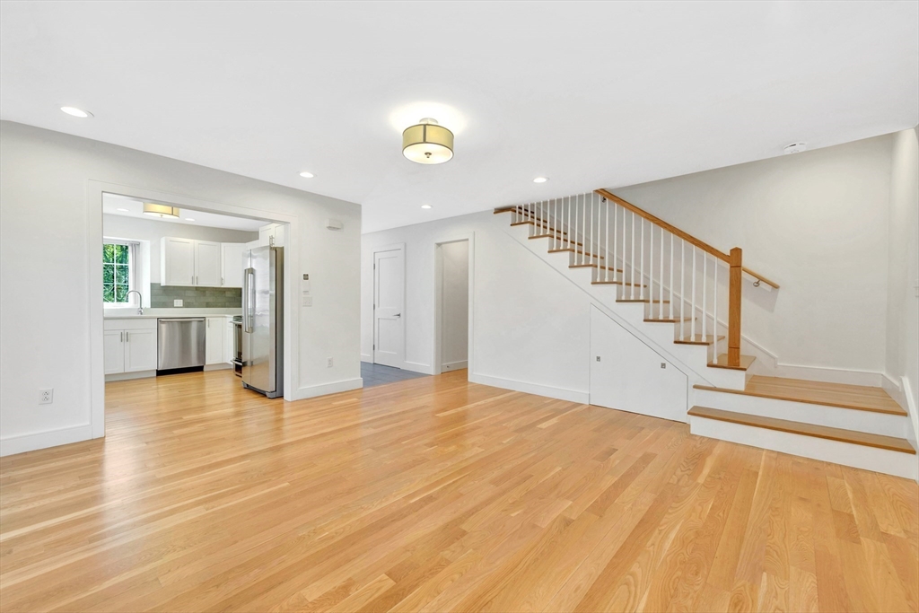 3 bed, 2 bath apartment for rent at 154 Highland St Unit 154, Roxbury — photo 5 of 35