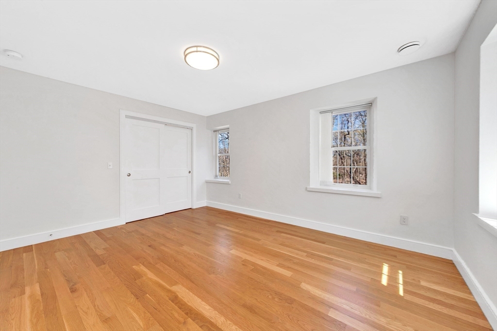 3 bed, 2 bath apartment for rent at 154 Highland St Unit 154, Roxbury — photo 17 of 35