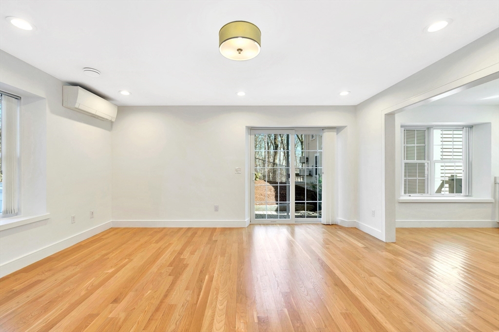 3 bed, 2 bath apartment for rent at 154 Highland St Unit 154, Roxbury — photo 7 of 35