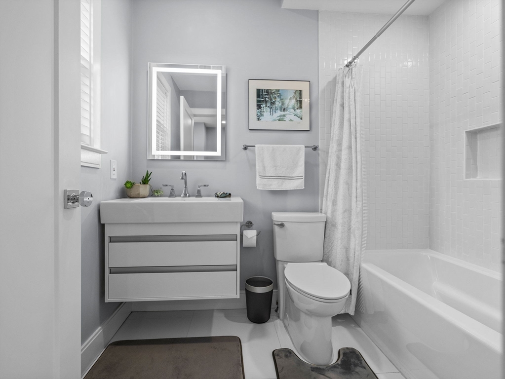 2 bed, 2 bath apartment for rent at 154 Lexington St Unit 2, East Boston — photo 13 of 19