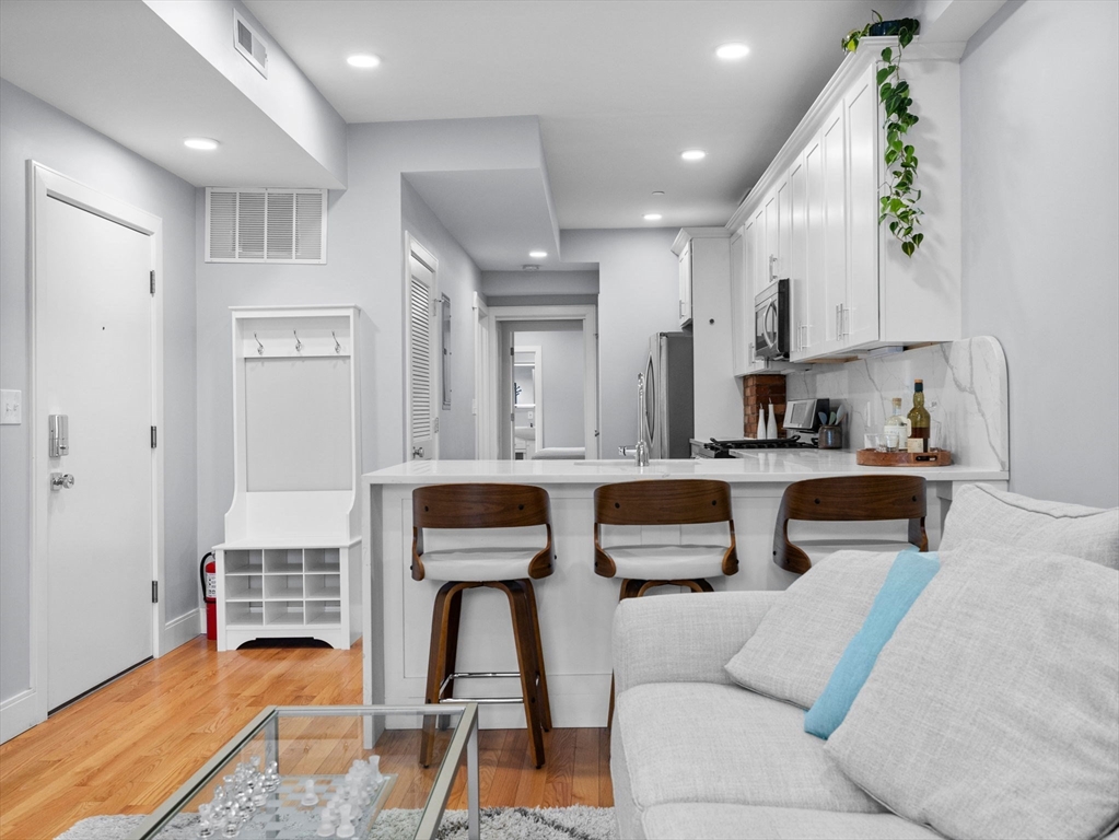 2 bed, 2 bath apartment for rent at 154 Lexington St Unit 2, East Boston — photo 6 of 19