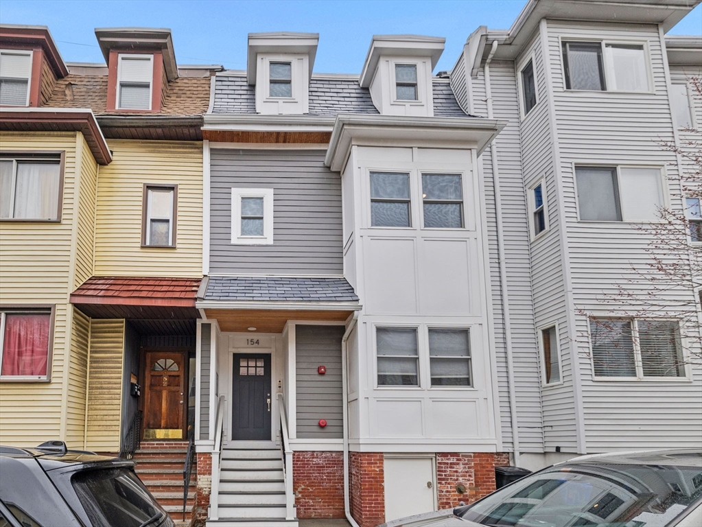 2 bed, 2 bath apartment for rent at 154 Lexington St Unit 2, East Boston — photo 18 of 19