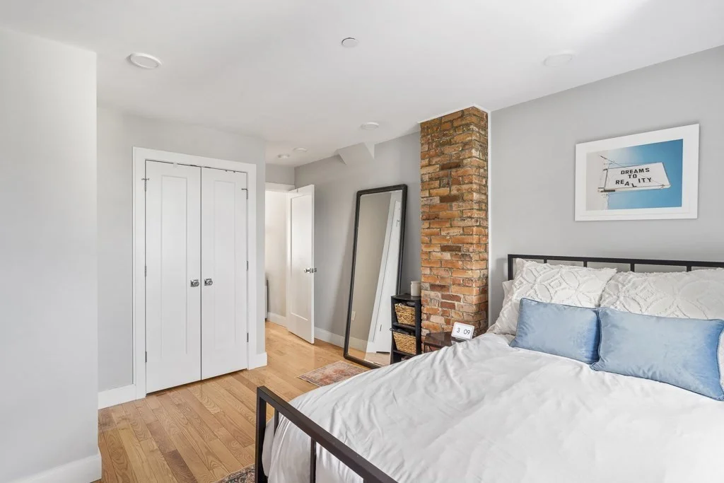 1 bed, 1 bath apartment for rent at 154 Lexington St Unit 3, East Boston — photo 11 of 16