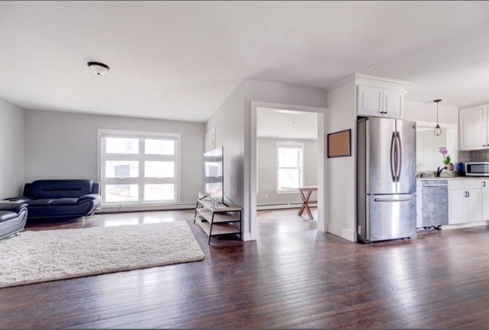 3 bed, 1 bath apartment for rent at 154 Main St Unit 1, Douglas — photo 5 of 16