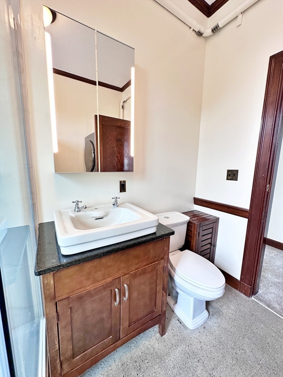 1 bed, 1 bath apartment for rent at 154 Maverick St Unit 301, East Boston — photo 16 of 20