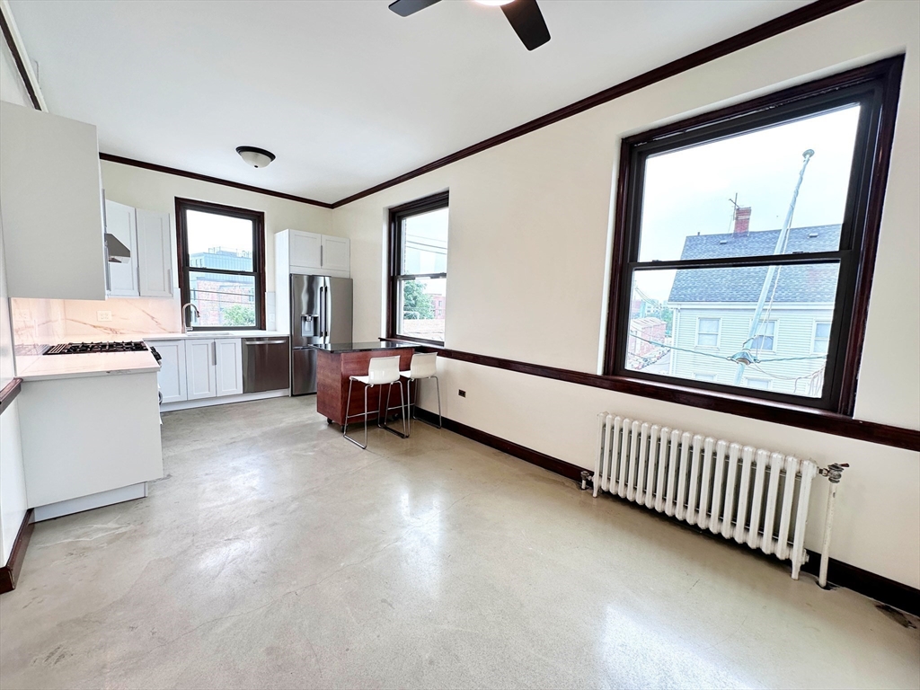 1 bed, 1 bath apartment for rent at 154 Maverick St Unit 301, East Boston — photo 7 of 20