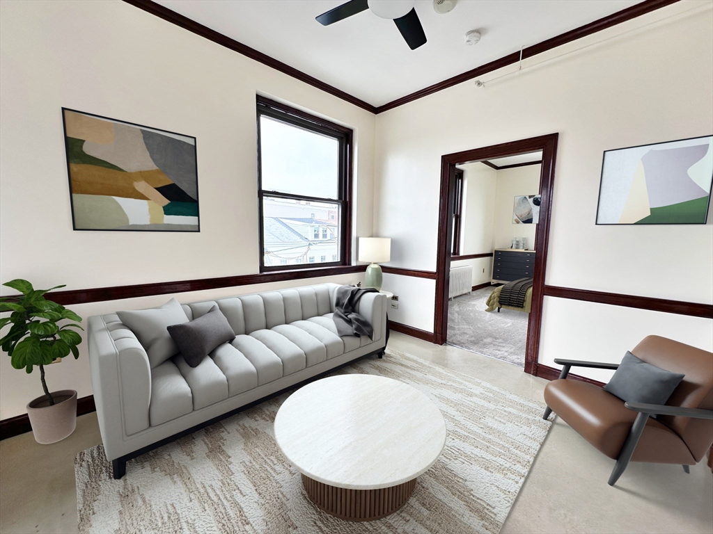 1 bed, 1 bath apartment for rent at 154 Maverick St Unit 301, East Boston — photo 1 of 20
