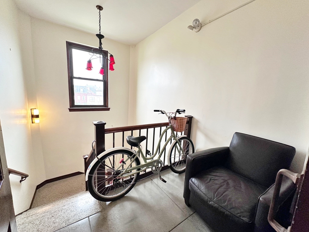 1 bed, 1 bath apartment for rent at 154 Maverick St Unit 301, East Boston — photo 20 of 20