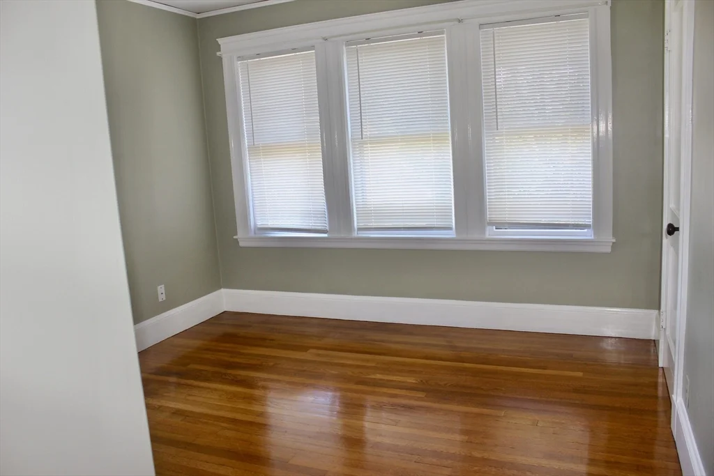 3 bed, 1 bath apartment for rent at 154 Mount Vernon St Unit 2, Malden — photo 19 of 21