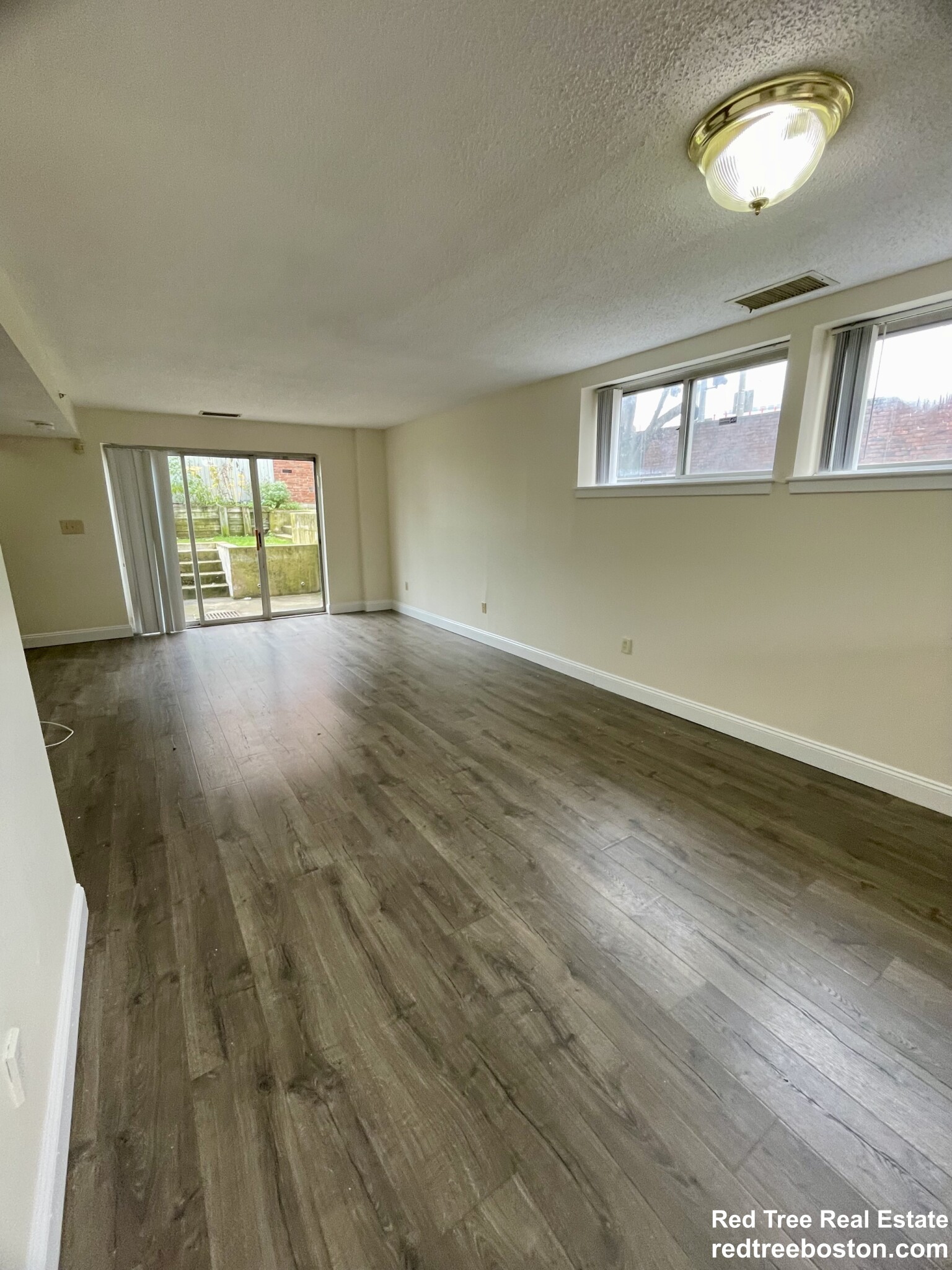 2 bed, 1.5 bath apartment for rent at 154 North Beacon St Unit A3, Brighton — photo 4 of 21