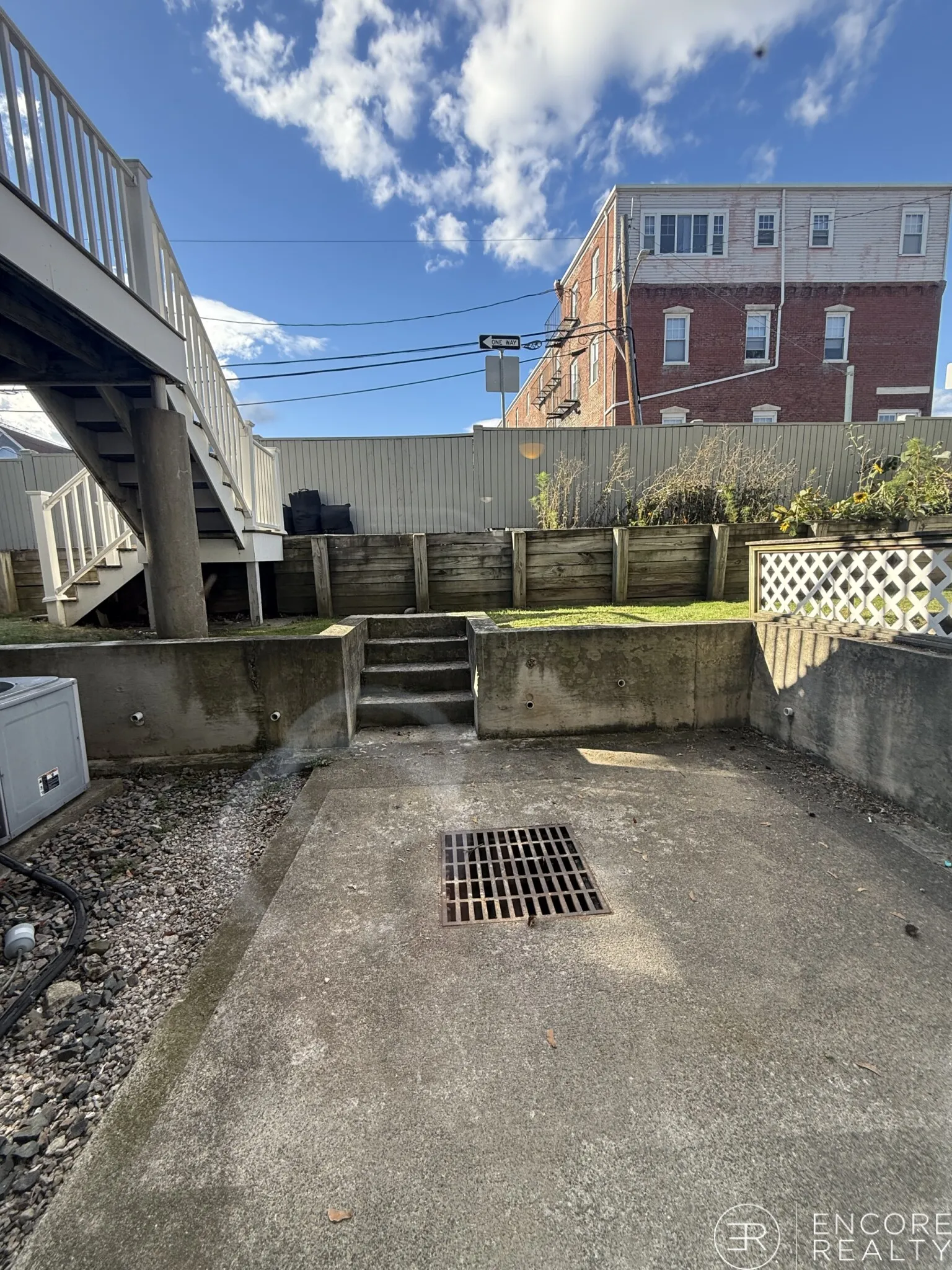 2 bed, 1.5 bath apartment for rent at 154 North Beacon St Unit B2, Brighton — photo 4 of 10