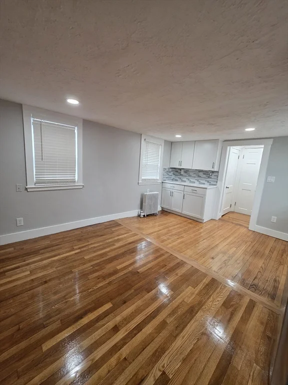2 bed, 1 bath apartment for rent at 154 Pleasant St Unit 2, Marlborough — photo 6 of 27