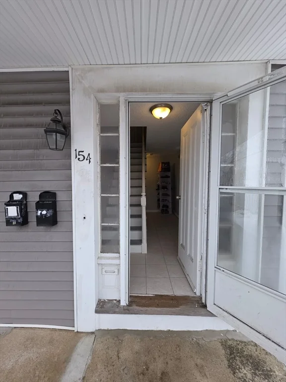 2 bed, 1 bath apartment for rent at 154 Pleasant St Unit 2, Marlborough — photo 20 of 27