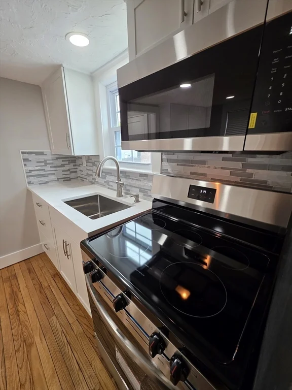 2 bed, 1 bath apartment for rent at 154 Pleasant St Unit 2, Marlborough — photo 4 of 27