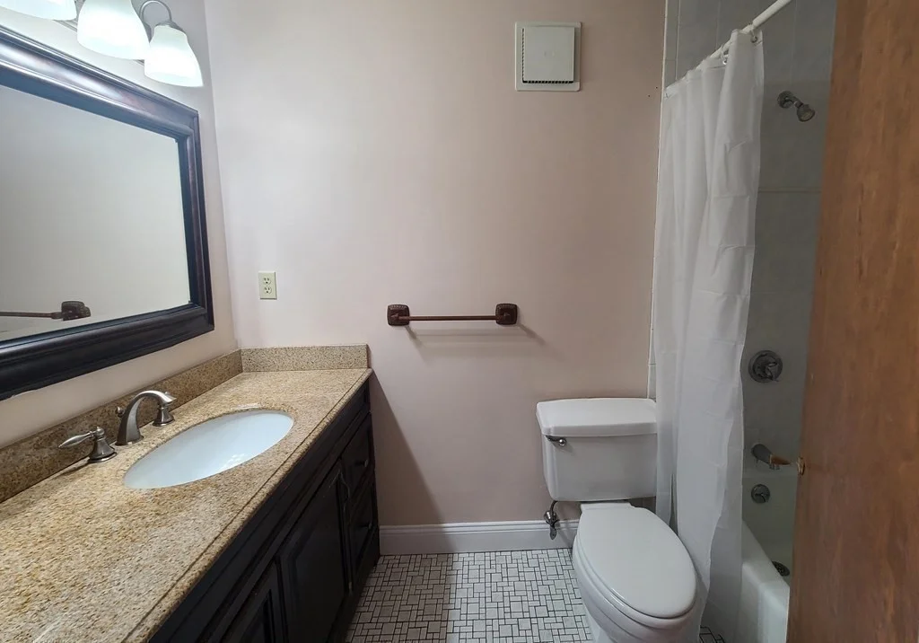 3 bed, 2 bath apartment for rent at 154 Quincy Shore Dr Unit 49, Quincy — photo 11 of 13