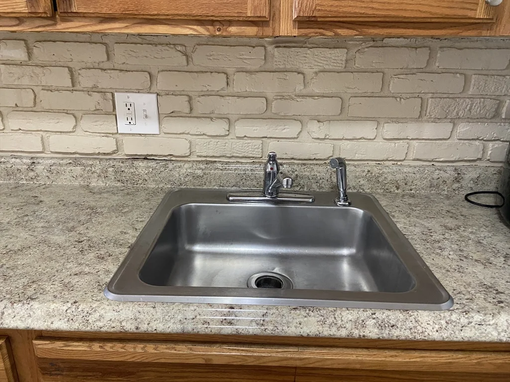 1 bed, 1 bath apartment for rent at 154 Second St Unit 103 A, Framingham — photo 2 of 5