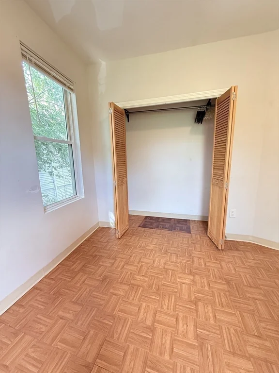 4 bed, 1 bath apartment for rent at 154 Stanwood St Unit 3, Dorchester — photo 6 of 18