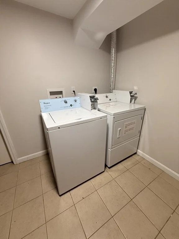 4 bed, 1 bath apartment for rent at 154 Stanwood St Unit 3, Dorchester — photo 16 of 18