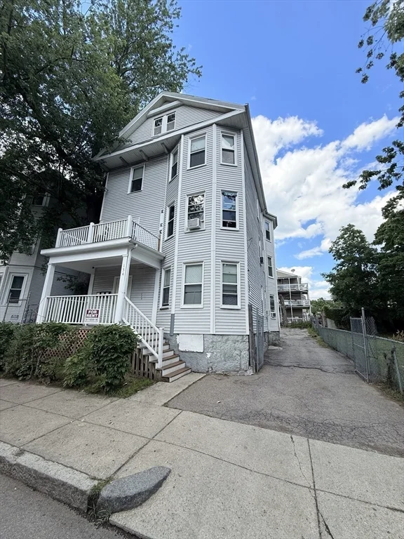 4 bed, 1 bath apartment for rent at 154 Stanwood St Unit 3, Dorchester — photo 18 of 18