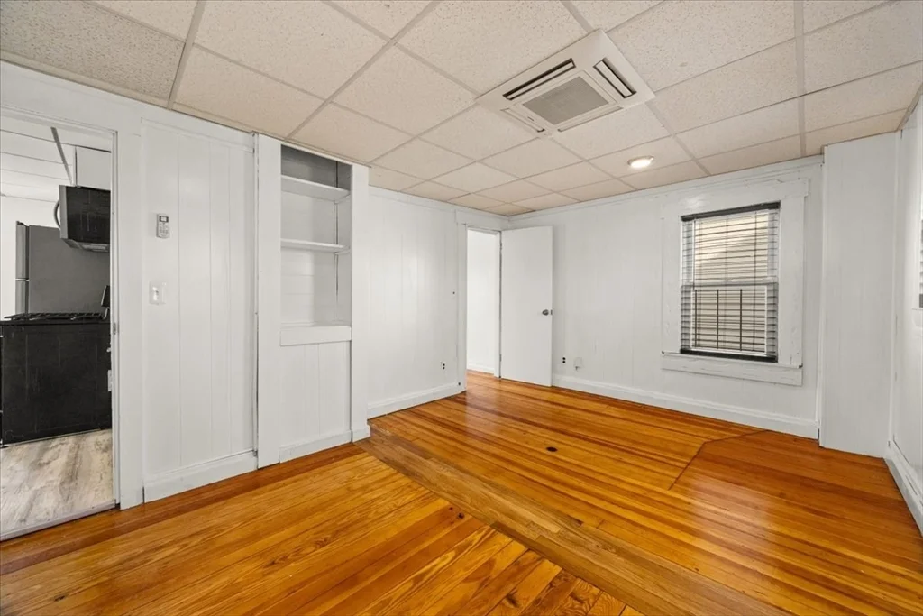 1 bed, 1 bath apartment for rent at 154 Summit St Unit 2, Pawtucket — photo 15 of 22