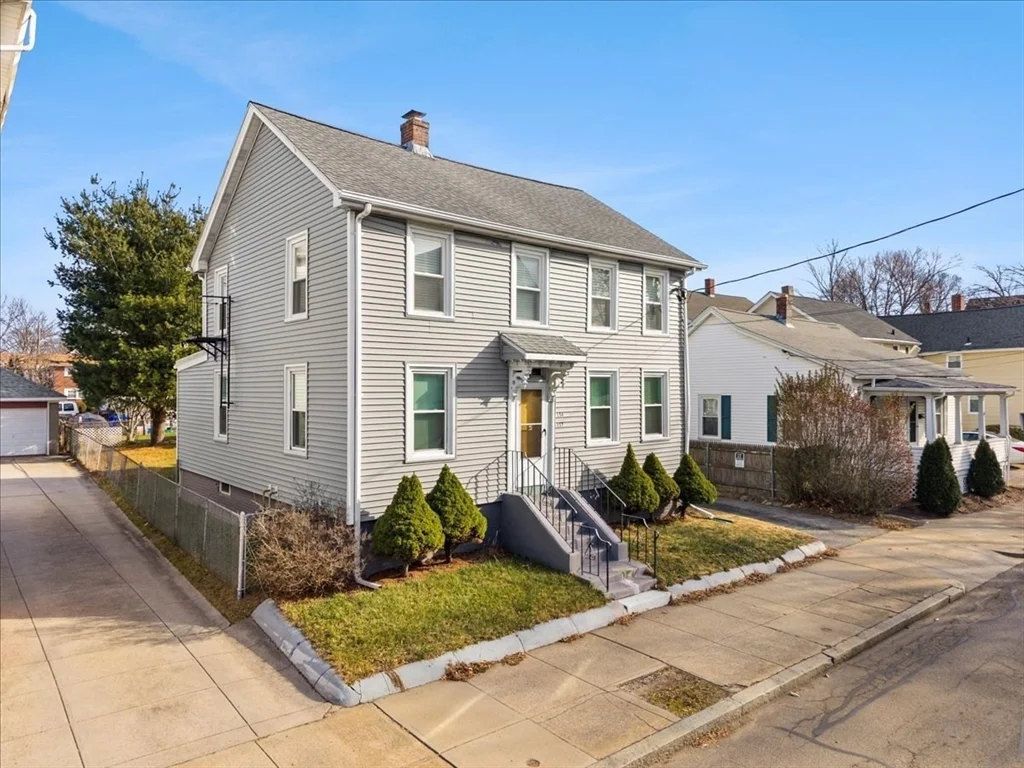 1 bed, 1 bath apartment for rent at 154 Summit St Unit 2, Pawtucket — photo 2 of 22